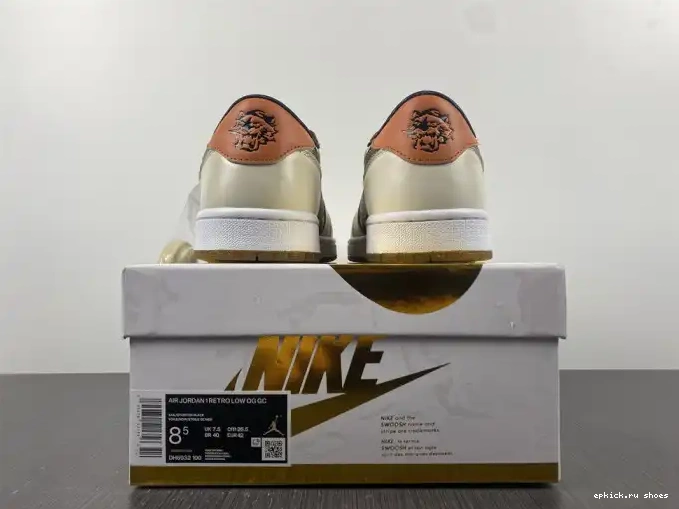 Rep DH6932-100 Jordan 1 the Air Year Tiger Low OG of 0425